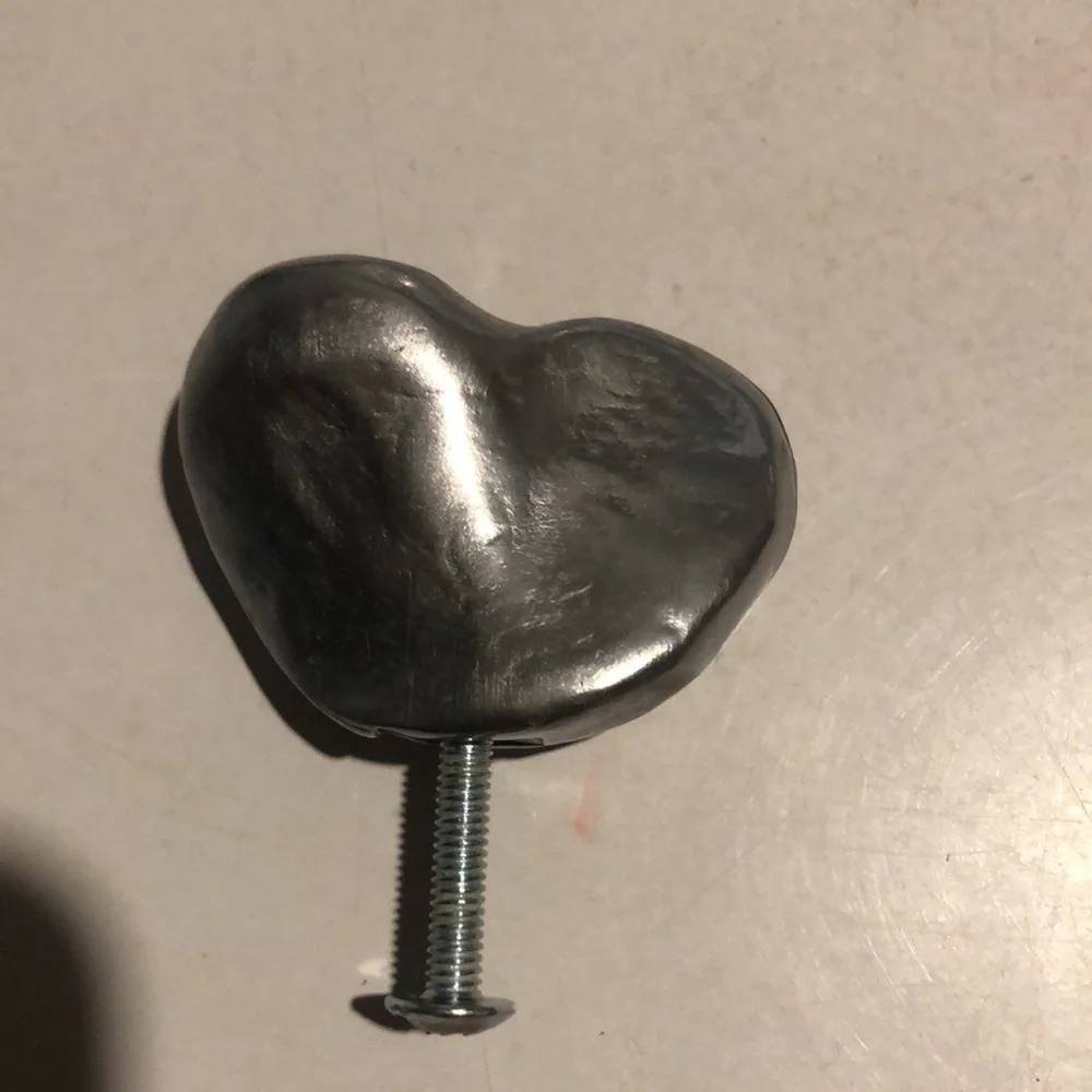 Drawer knobs - Picture 2 of 3